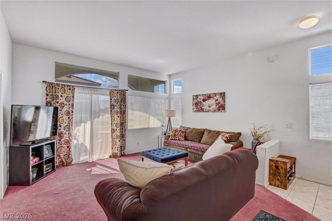 3125 N Buffalo Drive 2138