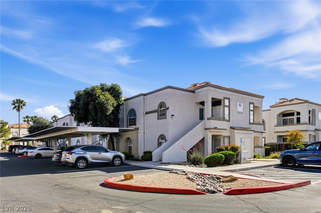 3125 N Buffalo Drive 2138