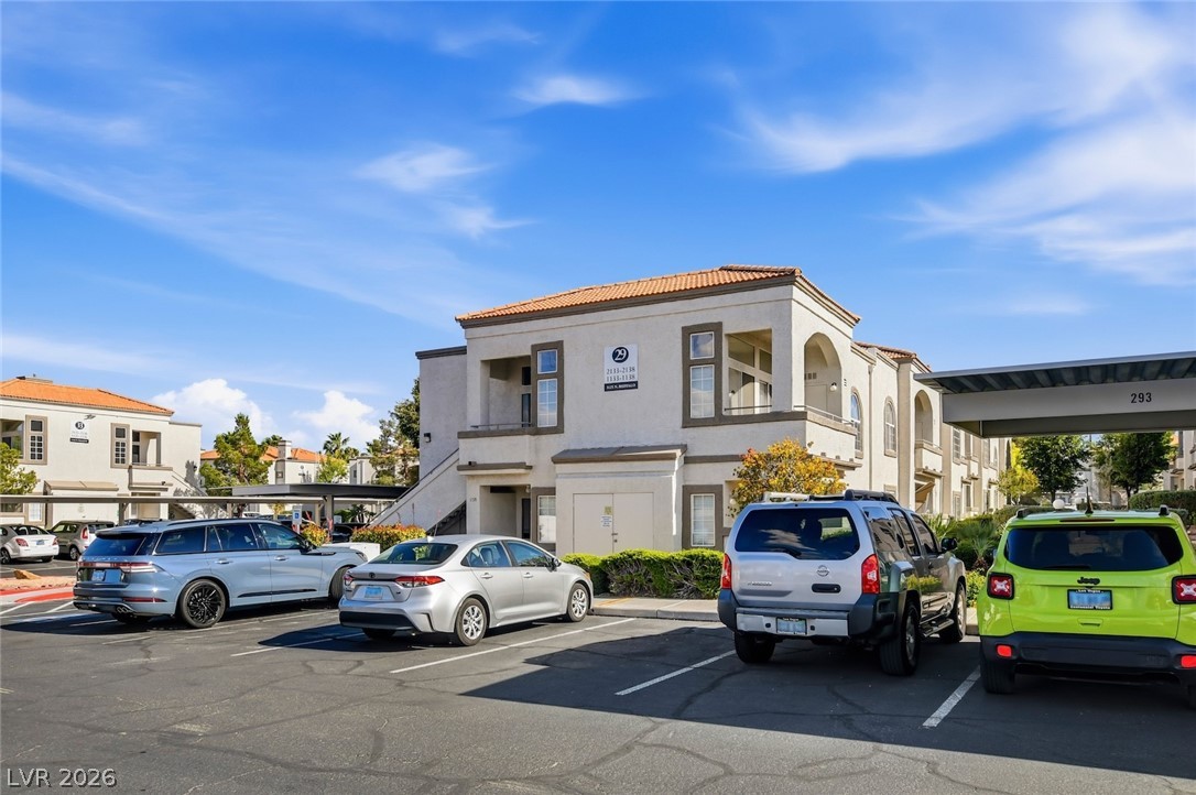3125 N Buffalo Drive 2138