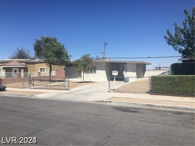 2705 Howard Drive, Las Vegas, Nevada image 4