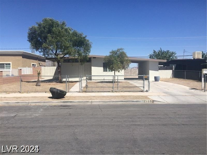 2705 Howard Drive, Las Vegas, Nevada image 2