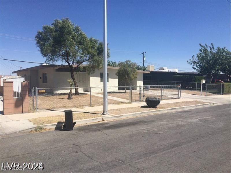 2705 Howard Drive, Las Vegas, Nevada image 3