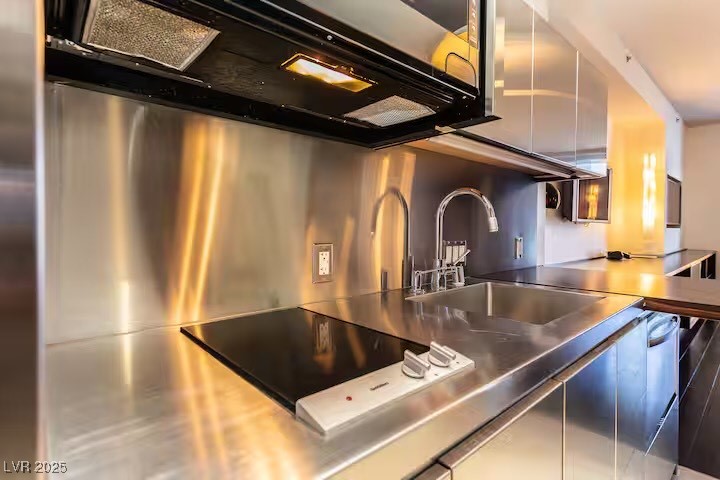 4381 W Flamingo Road 2919