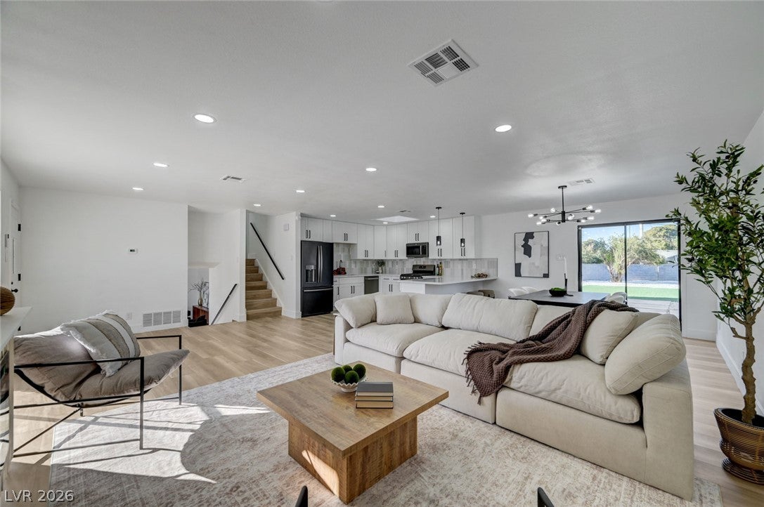 2446 Tournament Street