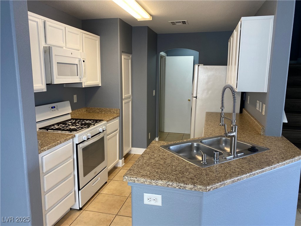 10047 Fine Fern Street, Las Vegas, Nevada image 19
