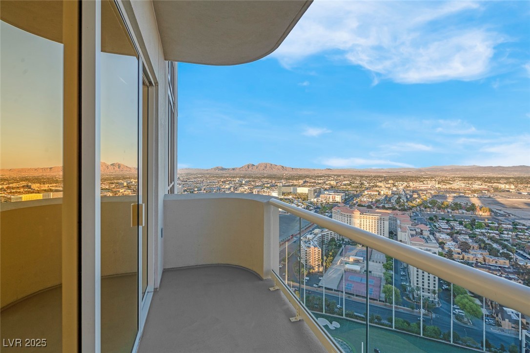 135 E Harmon Avenue #3620, Las Vegas, Nevada image 9