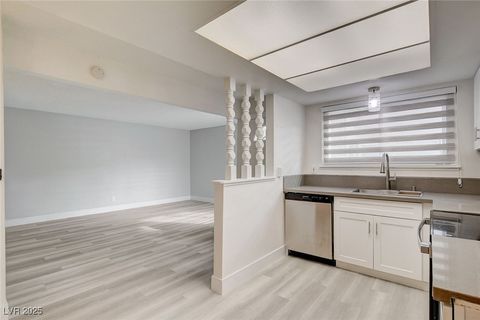 579 Roxella Lane B Las Vegas NV 89110