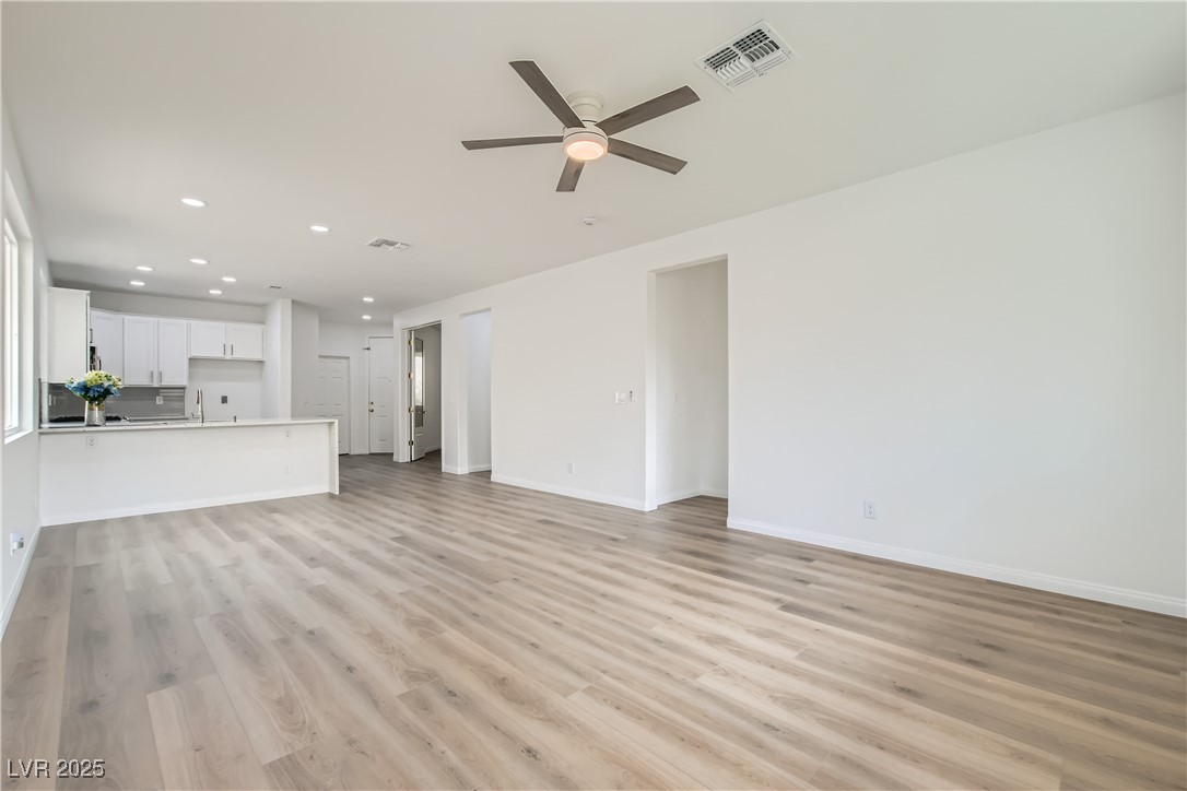 669 Elliot Peak Avenue, Las Vegas, Nevada image 10