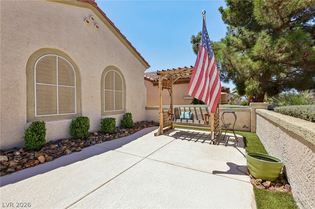 2559 Deora Way