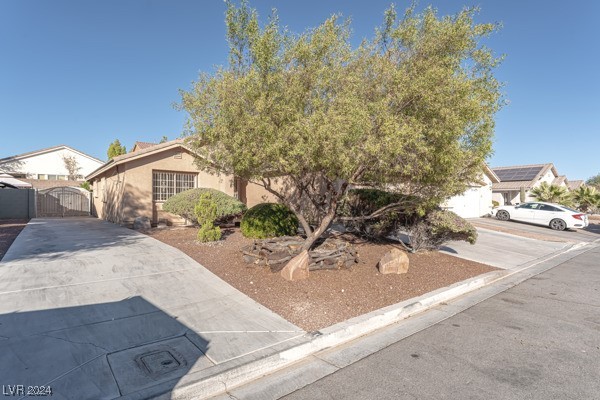 3828 Alder Creek Court, North Las Vegas, Nevada image 2