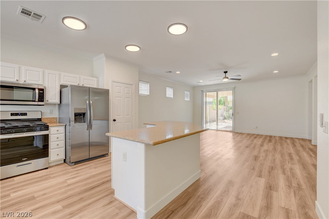 3249 Robins Creek Place