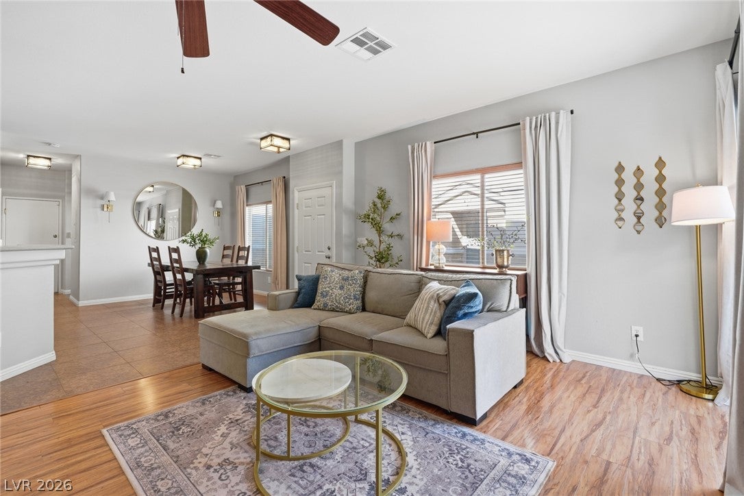 8789 Horizon Wind Avenue 103