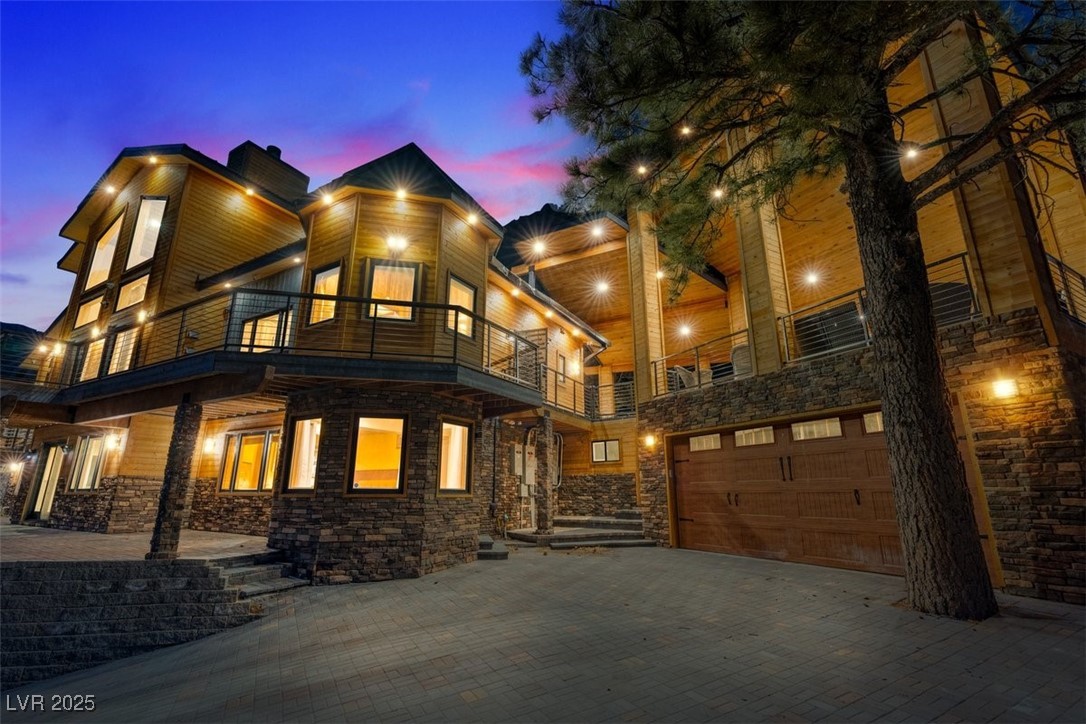 306 Crestview Drive