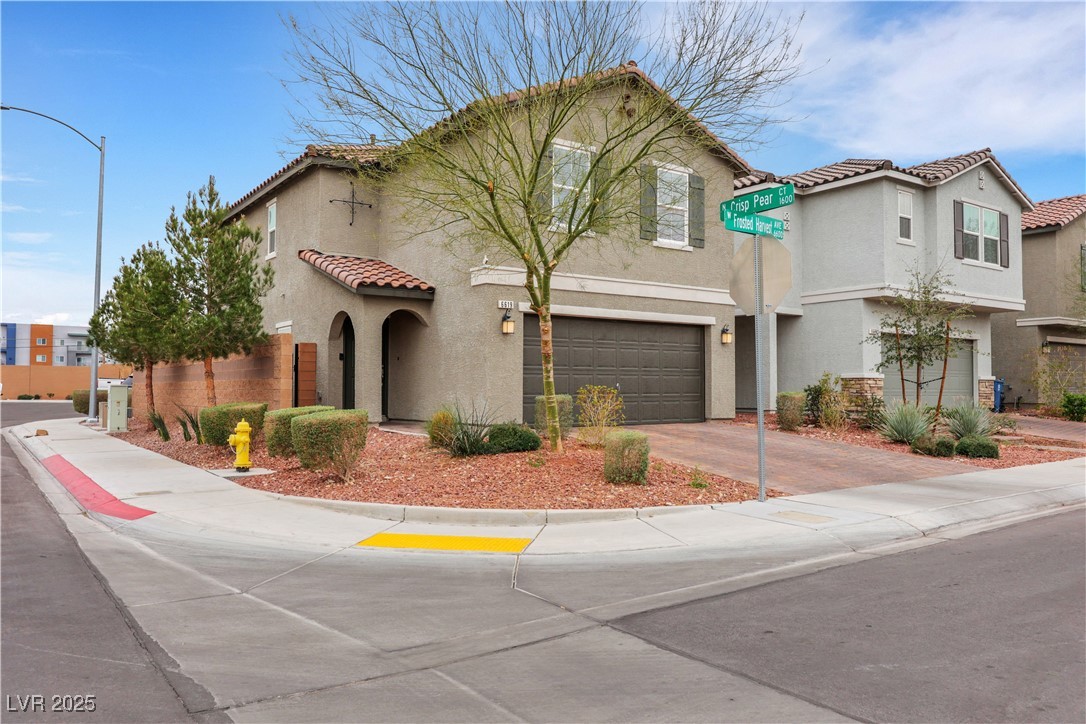 Las Vegas, Nevada 89108, United States, 3 Bedrooms Bedrooms, ,3 BathroomsBathrooms,Residential,Active,86675