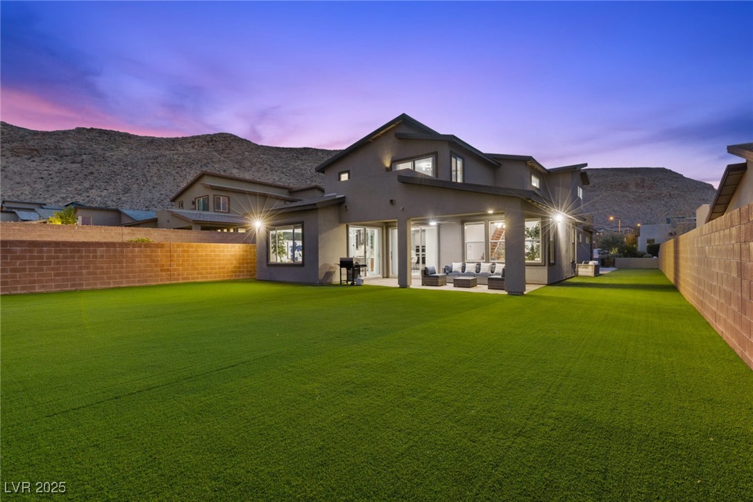 7170 Galaxy Dune Street