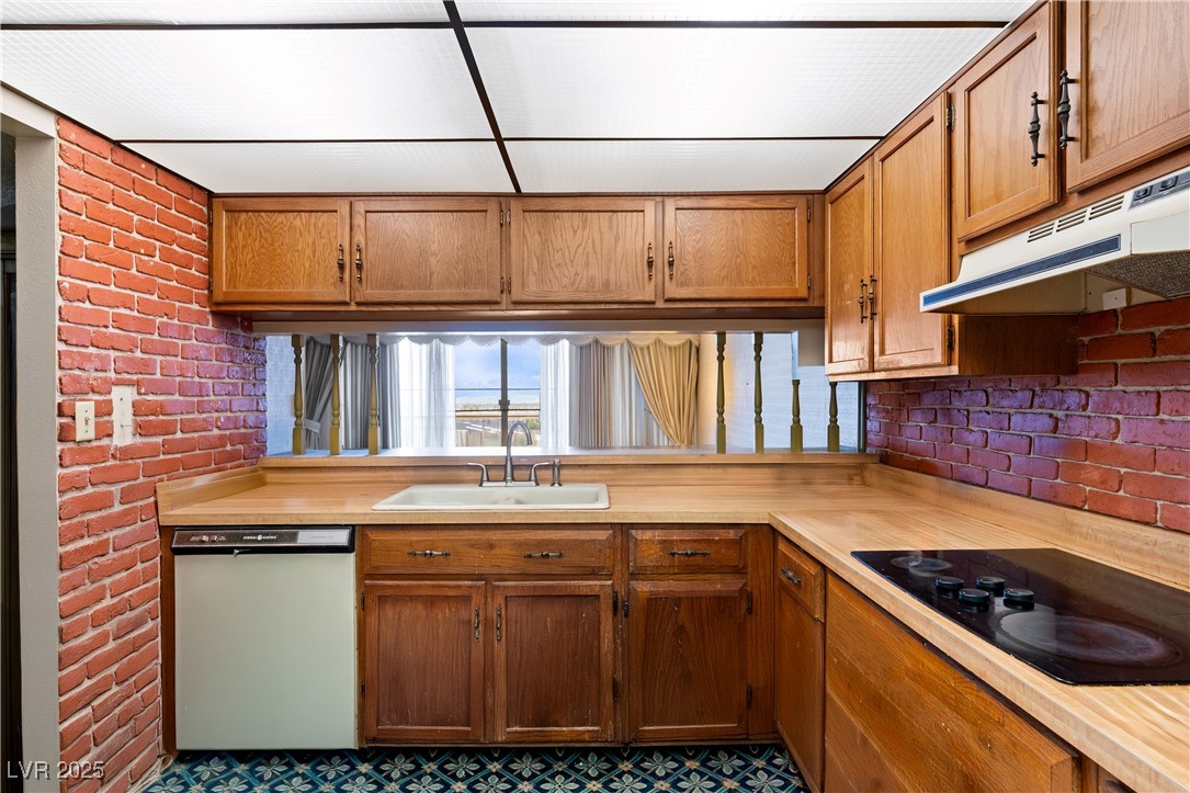 750 S Royal Crest Circle 353