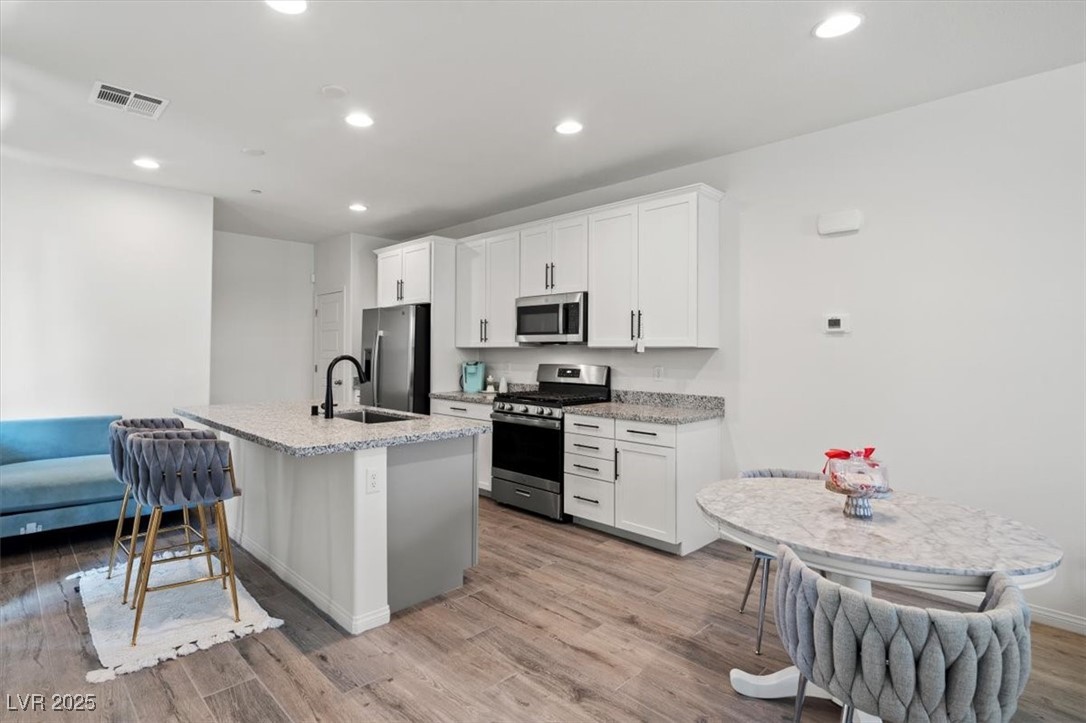 4526 Cloudrest Peak Street, North Las Vegas, Nevada image 11