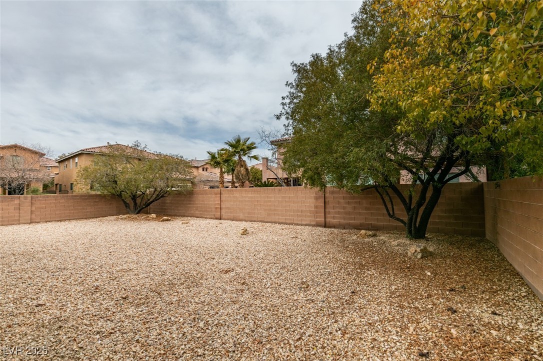 7976 Sleeping Lily Drive, Las Vegas, Nevada image 44