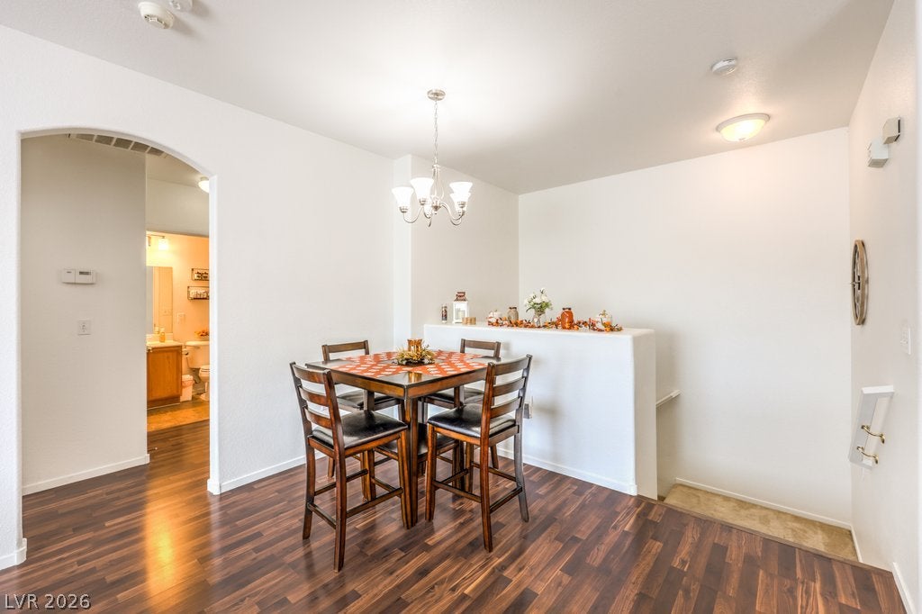 3916 Smokey Fog Avenue 1