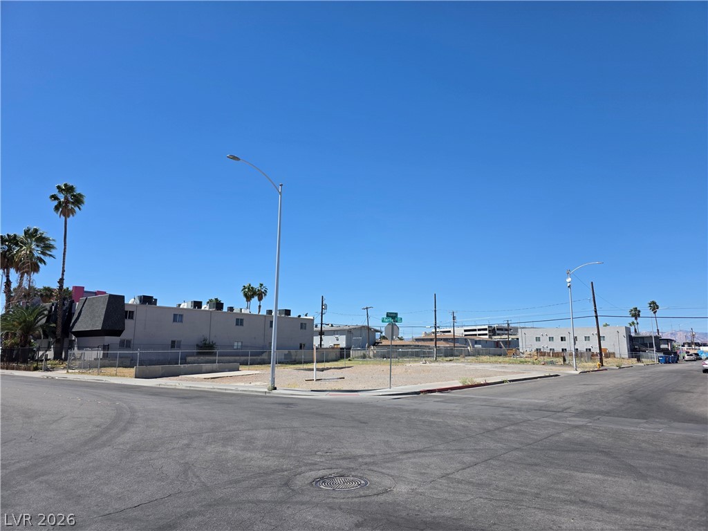 1900 Fairfield Avenue