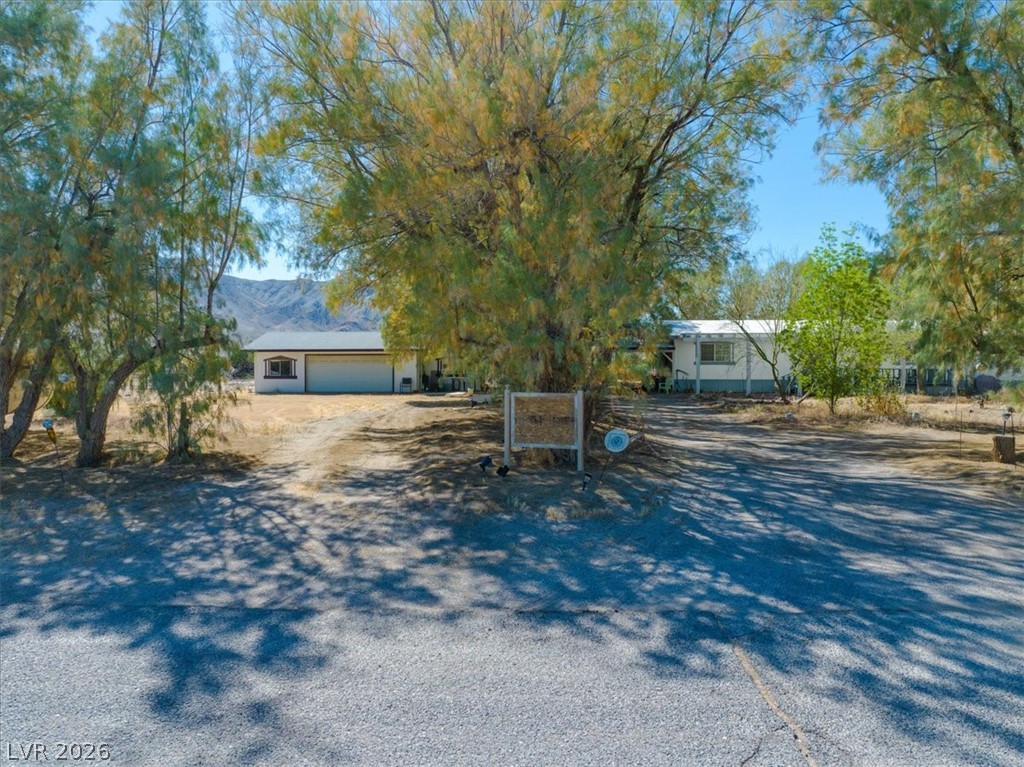 2722 N Saddleback Drive