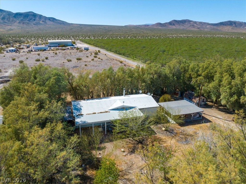 2722 N Saddleback Drive