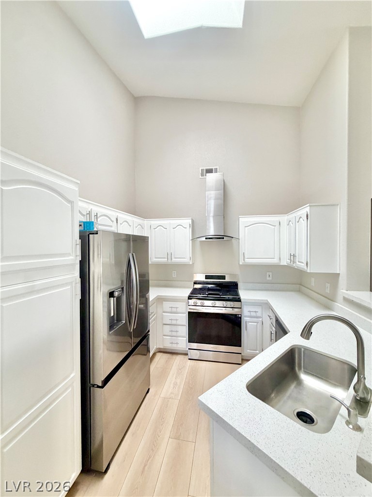 3320 S Fort Apache Road 223