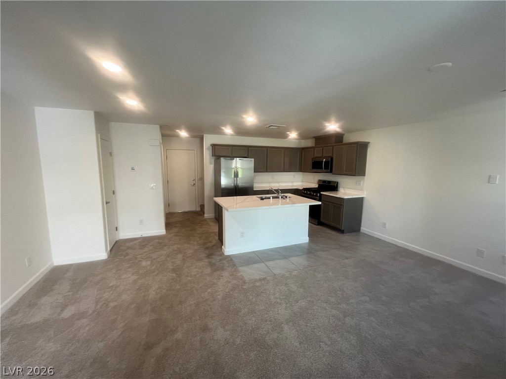 3610 Tripoli Cove Avenue