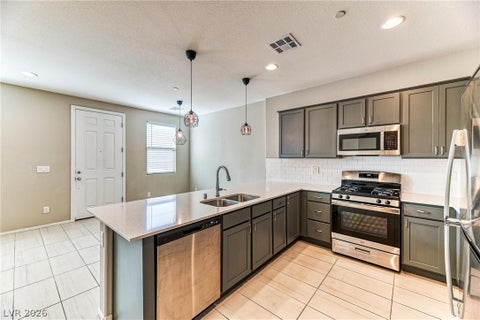 Tiny photo for 667 Sleeping City Avenue, Henderson, NV 89015 (MLS # 2796654)