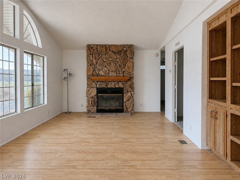 595 Lake Michigan Lane