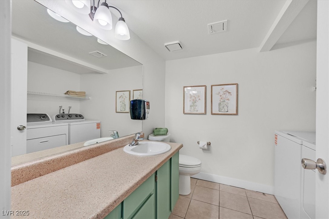 Henderson, Nevada 89011, United States, 2 Bedrooms Bedrooms, ,2 BathroomsBathrooms,Residential,Active,241996