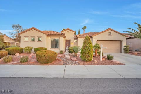 Homes For Sale - 2585 Portsmouth Creek Avenue<br/> Clark County, Henderson, NV 89052