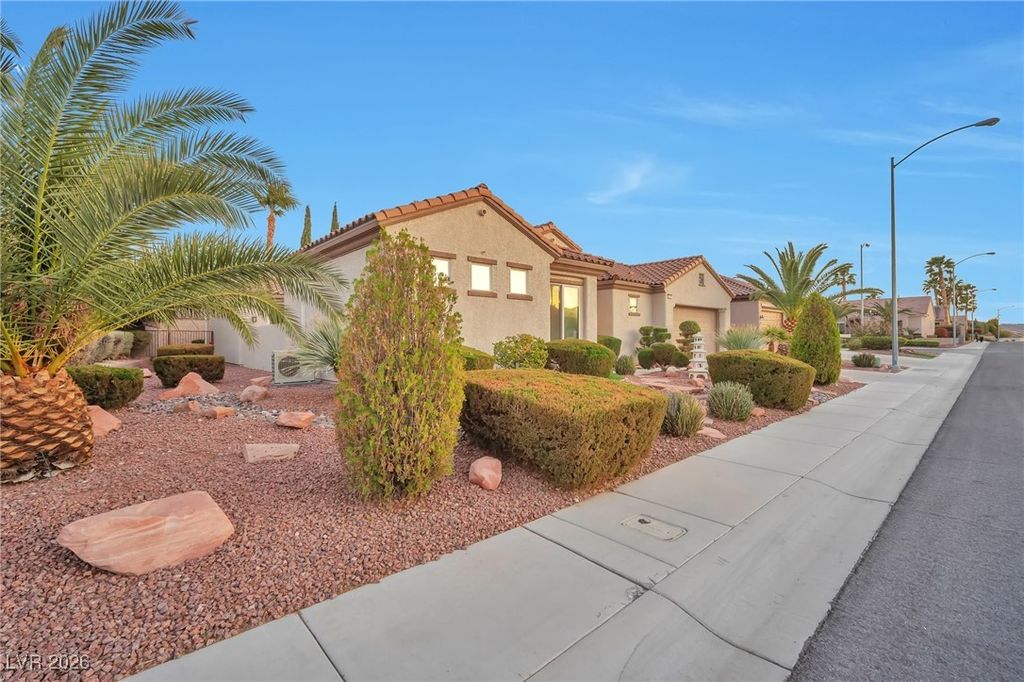Photo of 2585 Portsmouth Creek Avenue, Henderson, NV 89052 (MLS # 2753787)