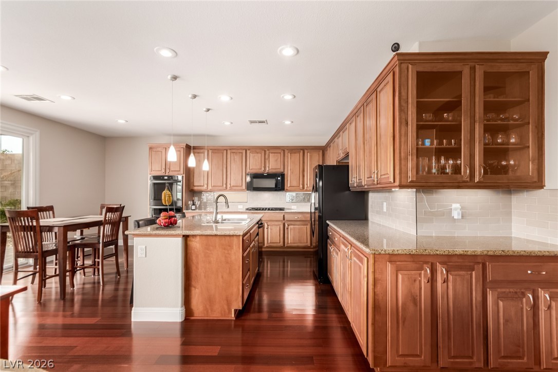 8621 Rhonda Blake Avenue