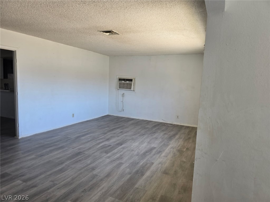 708 Veronica Avenue