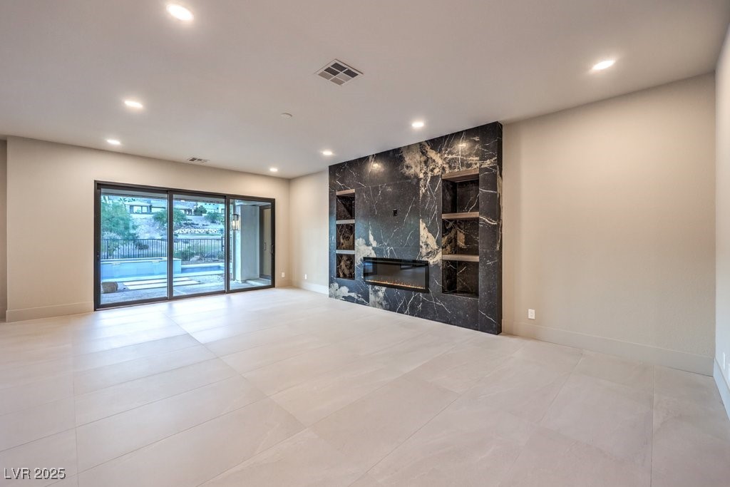 11569 Snow Creek Avenue