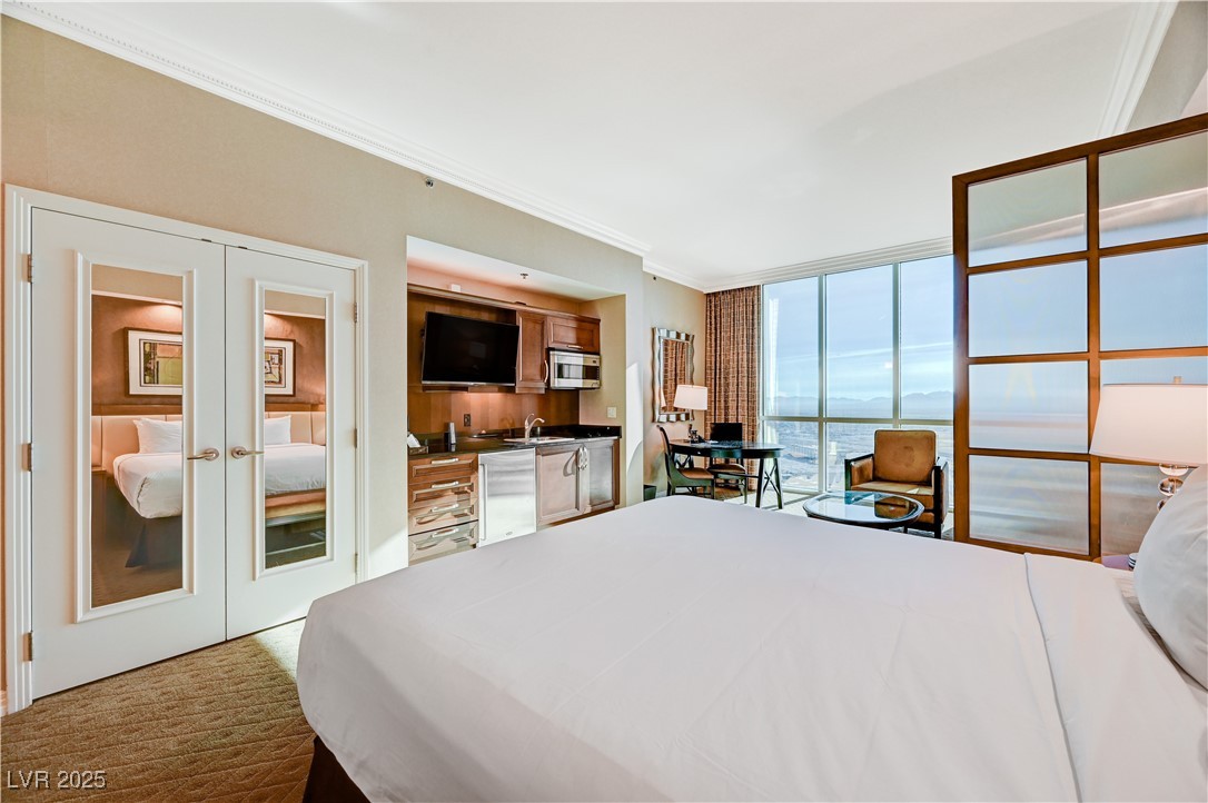 125 E Harmon Avenue 3418