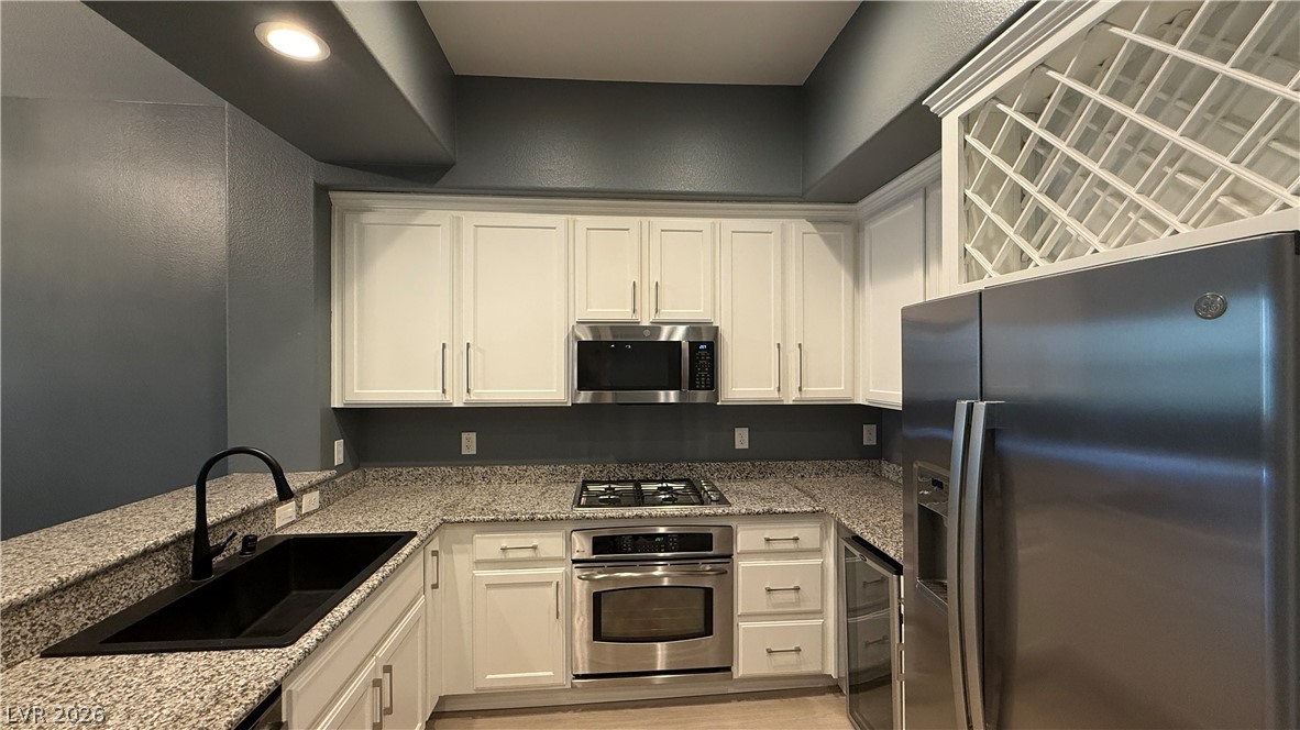 68 E Serene Avenue 311