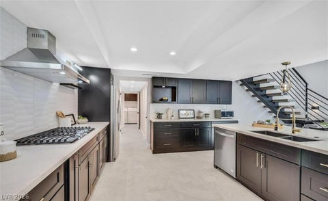 Tiny photo for 778 Vegas Valley Drive, Las Vegas, NV 89109 (MLS # 2775021)