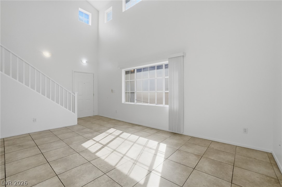 2033 Cary Grant Court