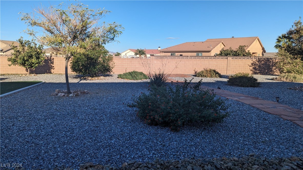 6820 Stubblefield Drive, Pahrump, Nevada image 5