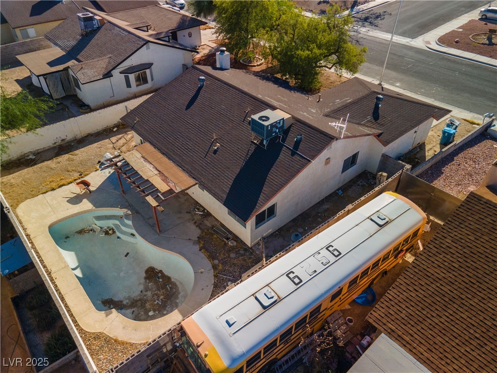 3512 Corona Del Mar Drive