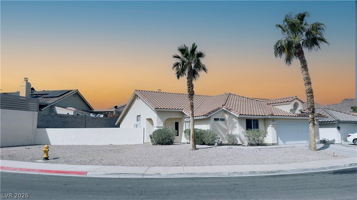 855 Coach House Road