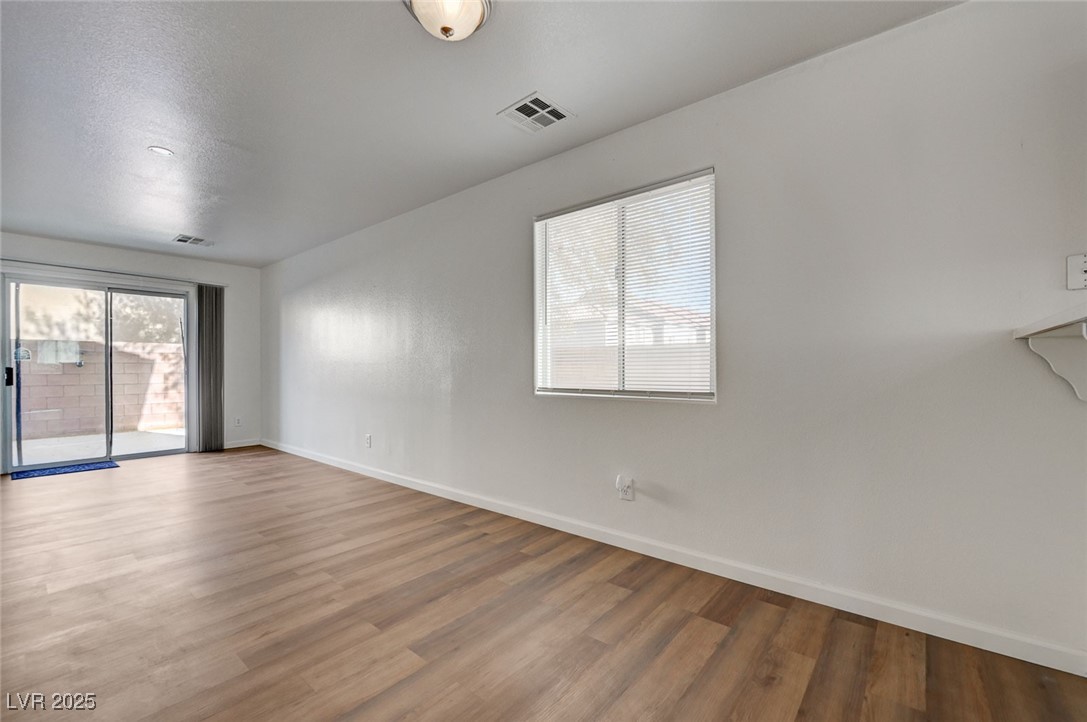 8396 Pearl Beach Court, Las Vegas, Nevada image 15