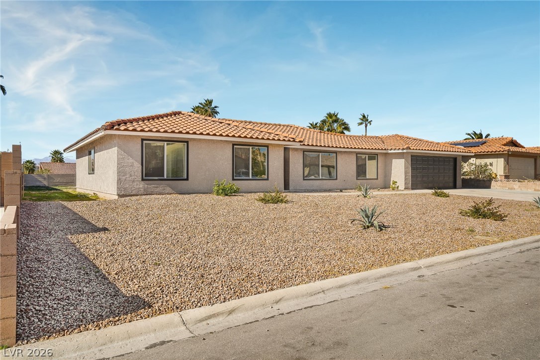 1295 Los Meadows Drive