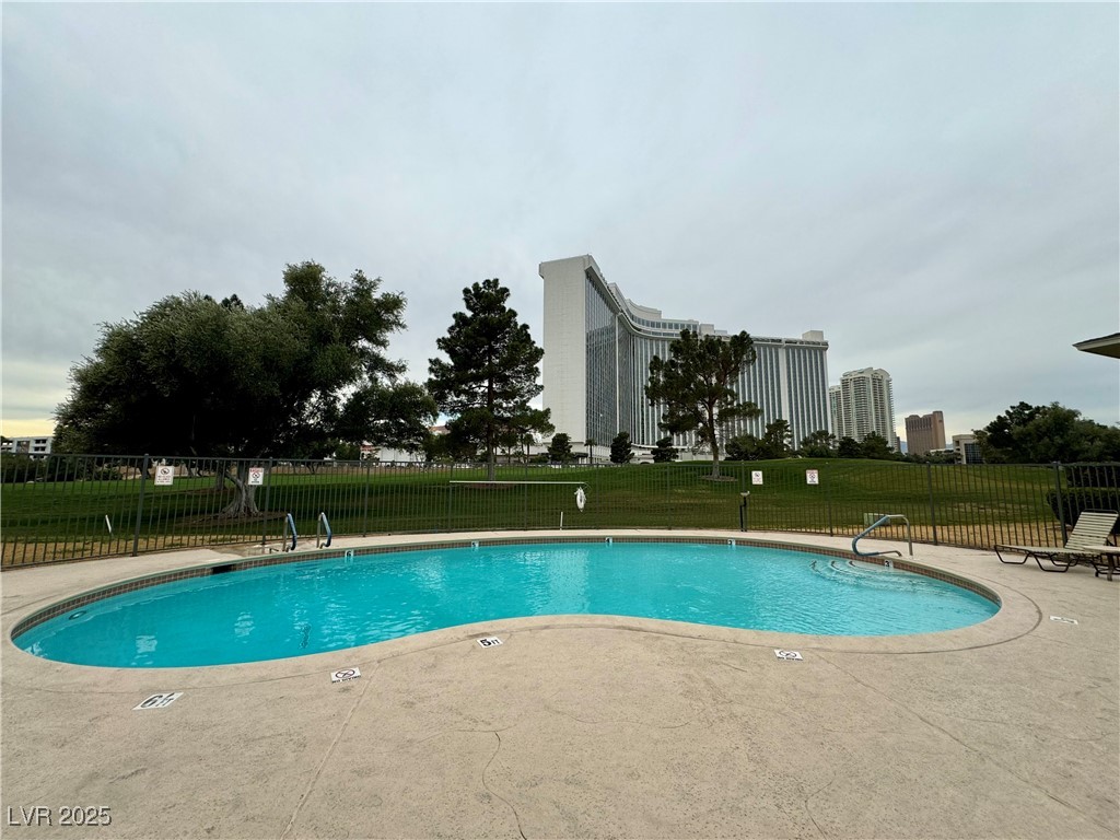 2838 Geary Place 4006