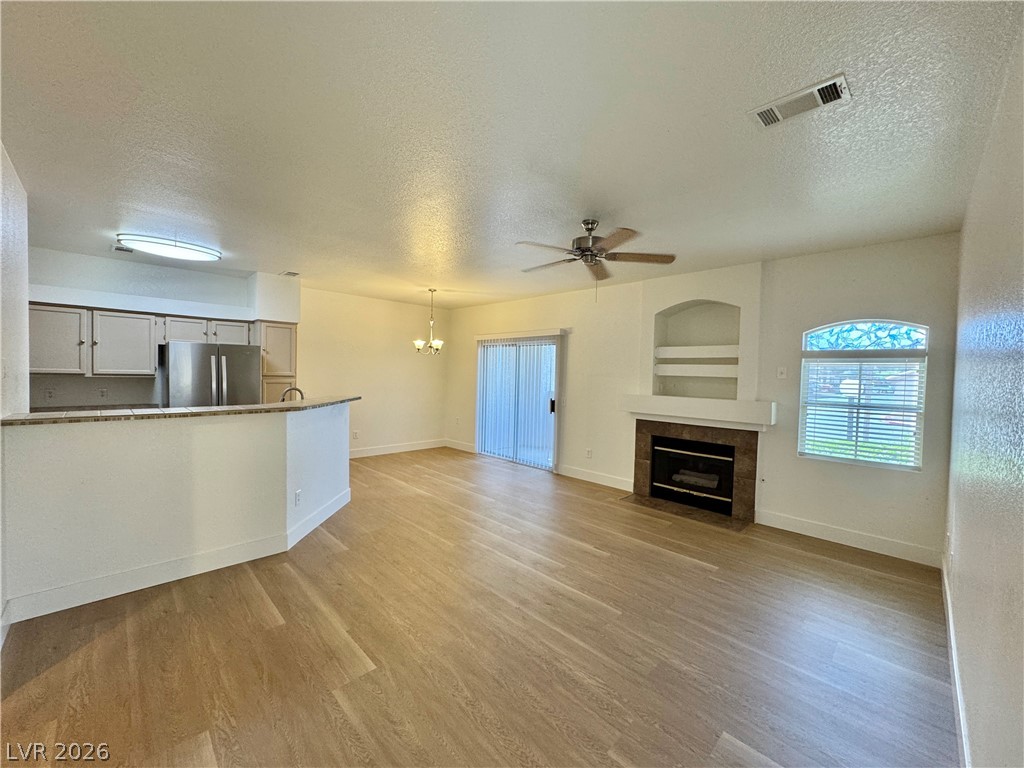 5415 W Harmon Avenue 1185