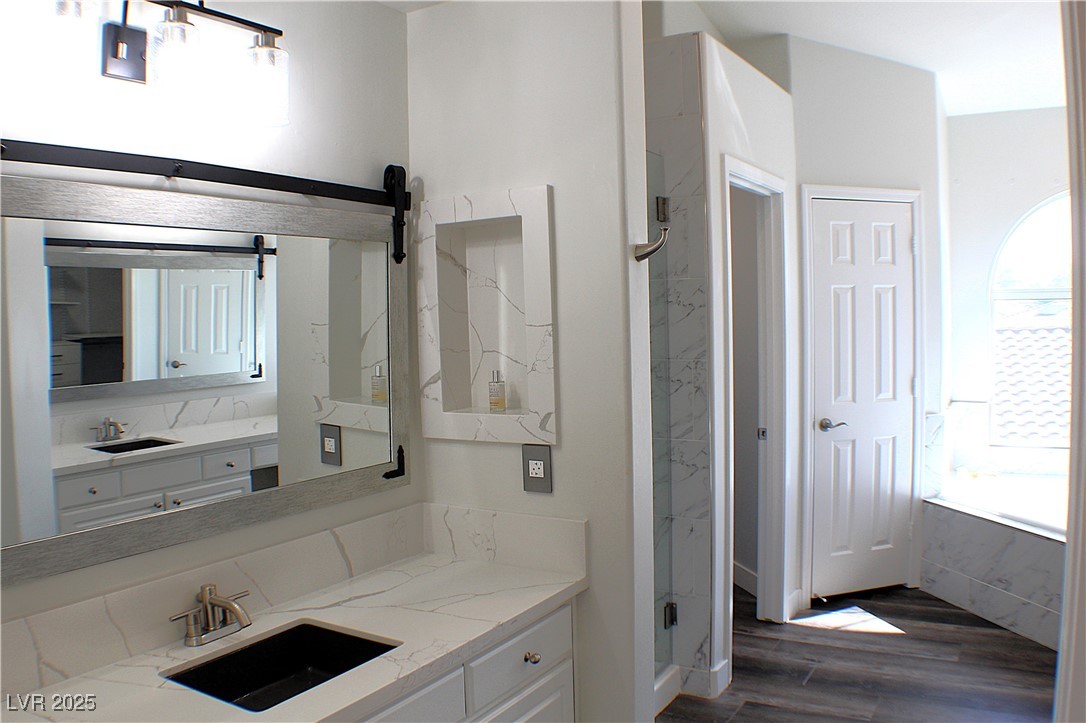 Henderson, Nevada 89052, United States, 3 Bedrooms Bedrooms, ,3 BathroomsBathrooms,Residential,Pending,219594