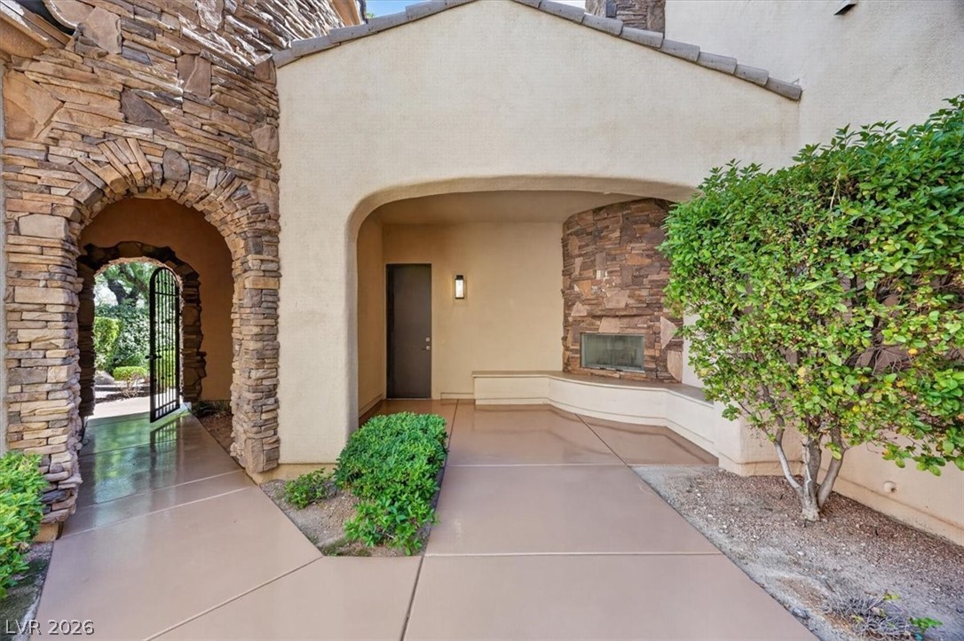 Properties 3 2490 Turtle Head Peak Drive