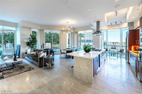 Photo of 2747 Paradise Road #206, Las Vegas, NV 89109 (MLS # 2683516)